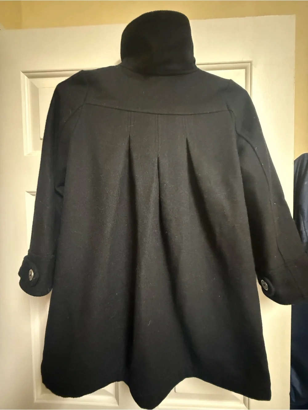 GAP stylish pea